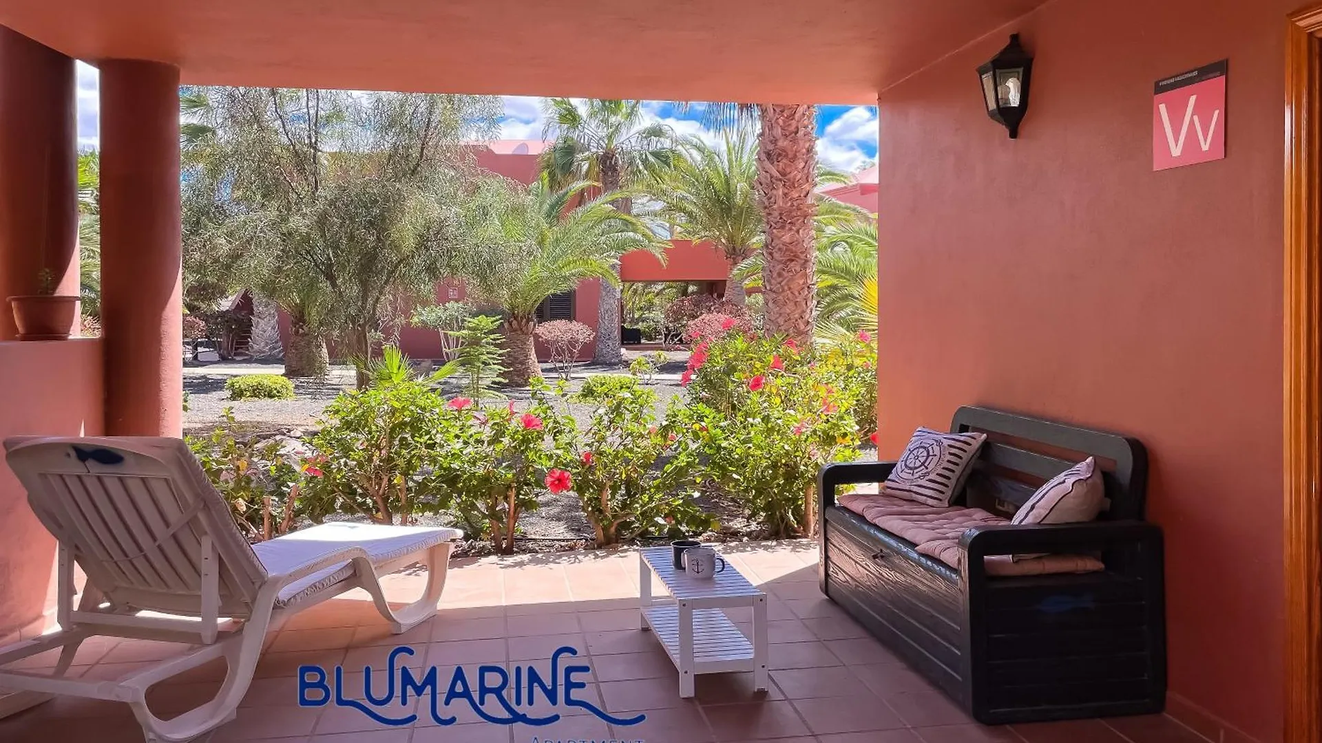 Tamarindo Blumarine - Pool & Wifi Free 4 Persons Apartment Corralejo 0*,  Spain